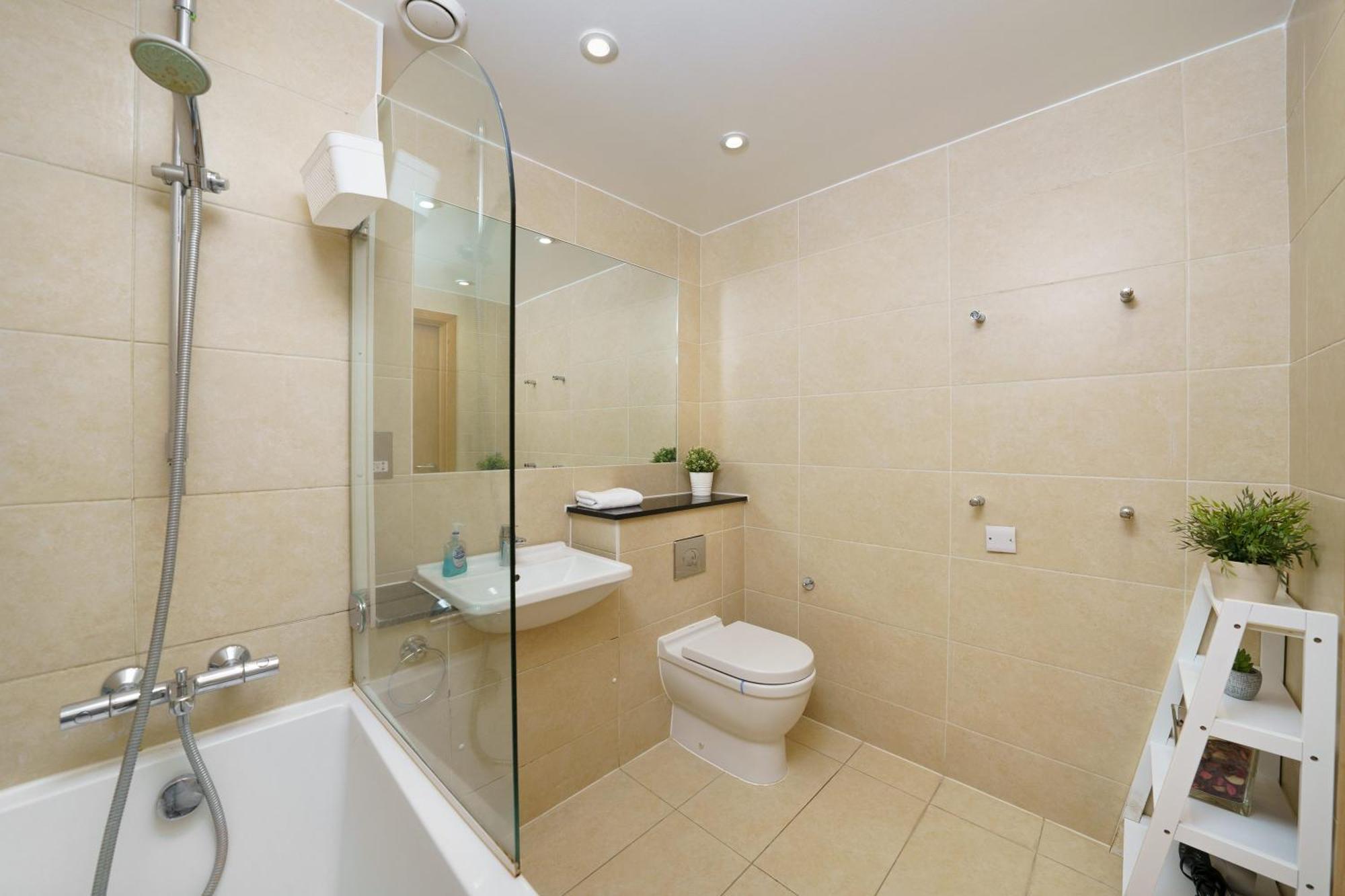 Apartamento Modern 3 Bed 2 Bath Hyde Park *