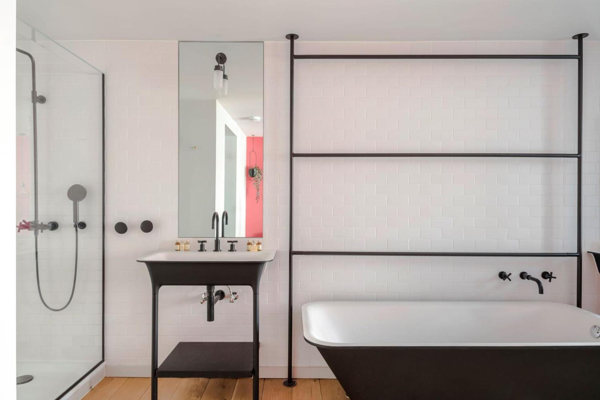The Instagood - Covent Garden - By Frankie Says Apartment