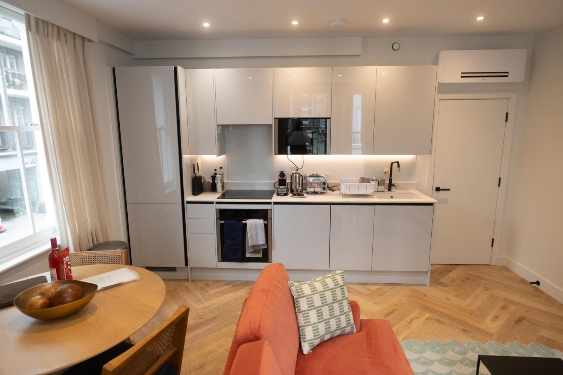 Bright, Modern One Bedroom On 1st Floor Apartamento *