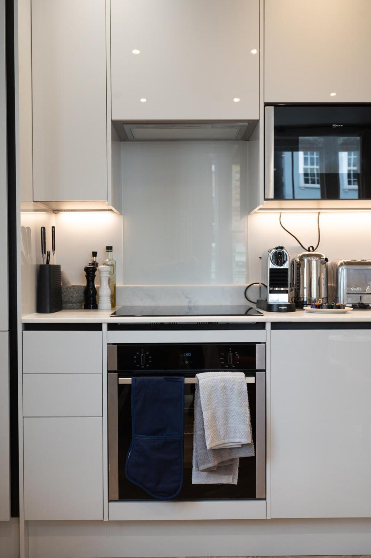 Bright, Modern One Bedroom On 1st Floor Apartamento Londres
