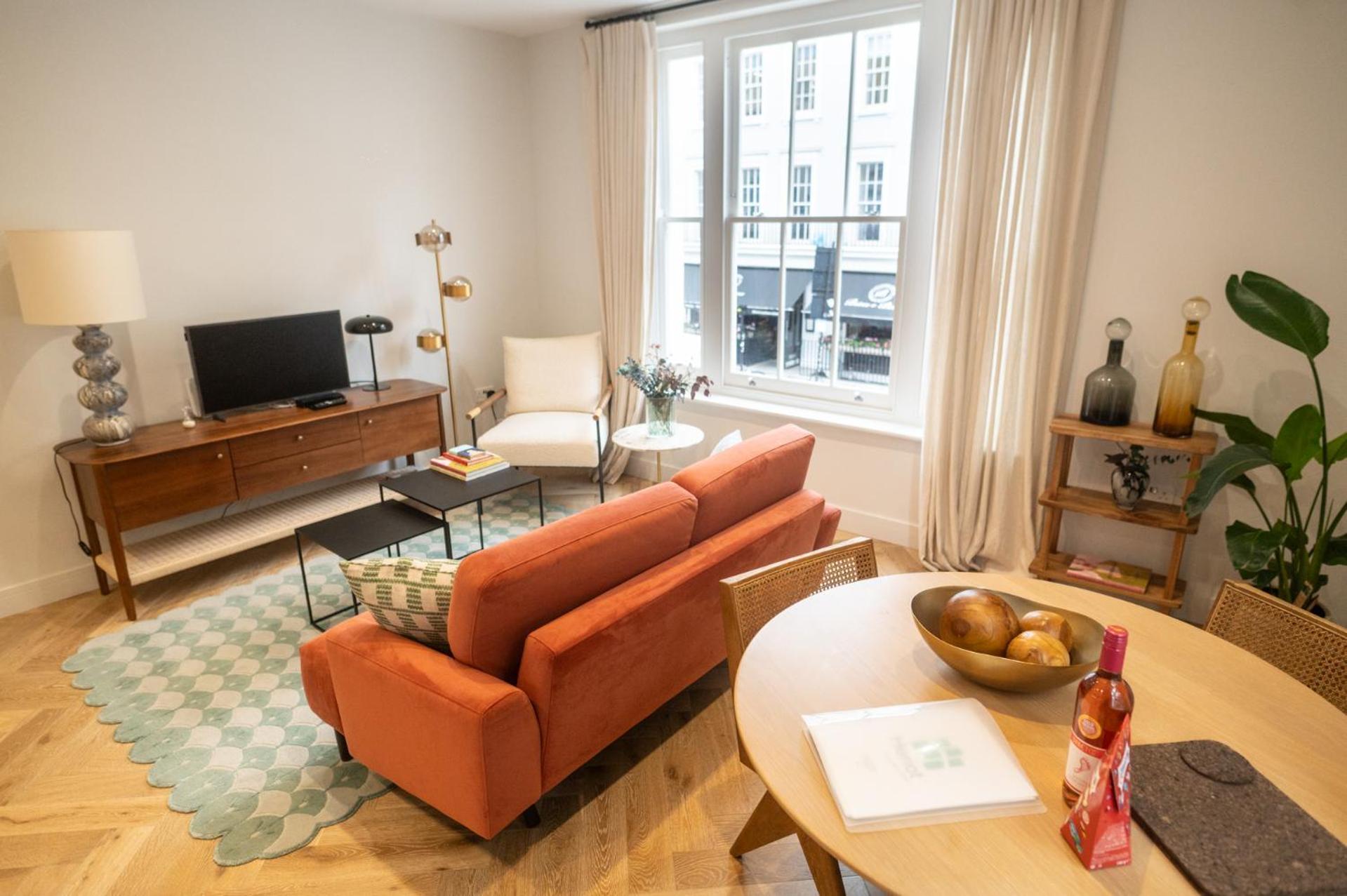 Apartamento Bright, Modern One Bedroom On 1st Floor *