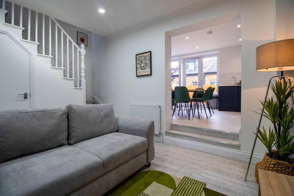Apartamento Spacious 3 Bed 3 Bath Aldgate Londres