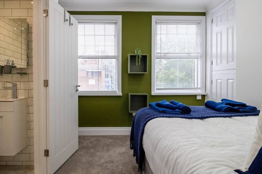 Spacious 3 Bed 3 Bath Aldgate Londres