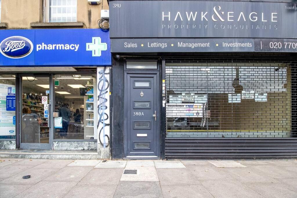 Spacious 3 Bed 3 Bath Aldgate Apartamento *