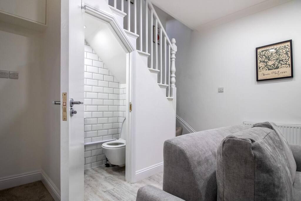 Spacious 3 Bed 3 Bath Aldgate Apartamento Londres