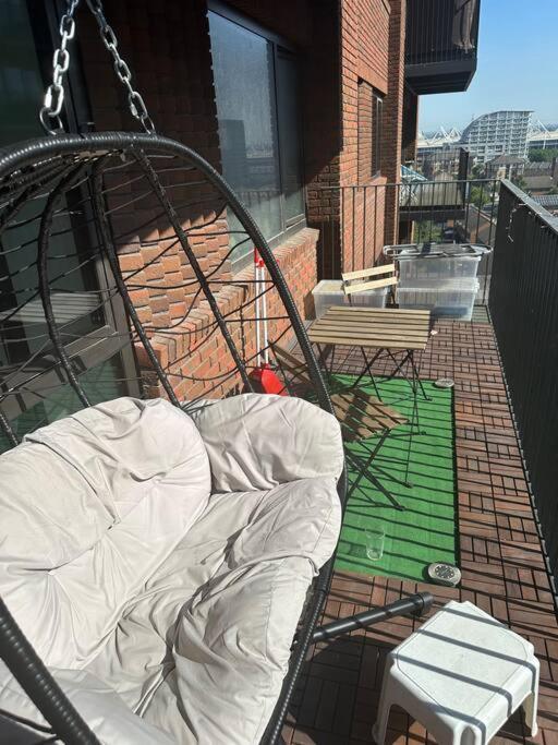 Royal Docks Riverside 3 Bed Londres