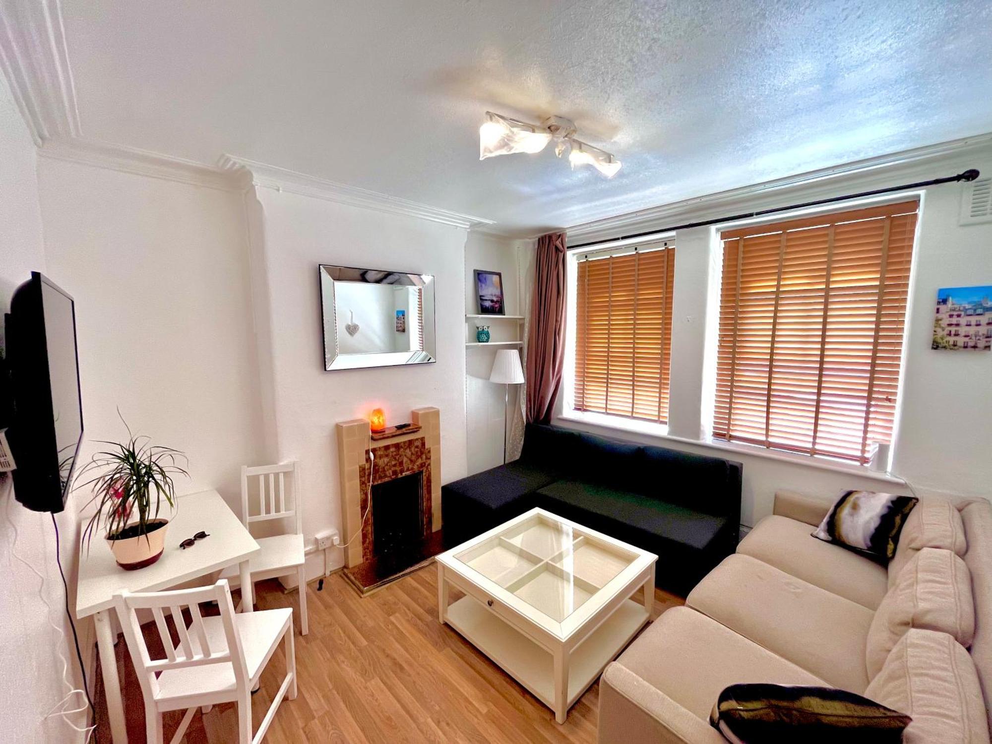 Apartment One Bedroom Flat Nine Elms Sw8