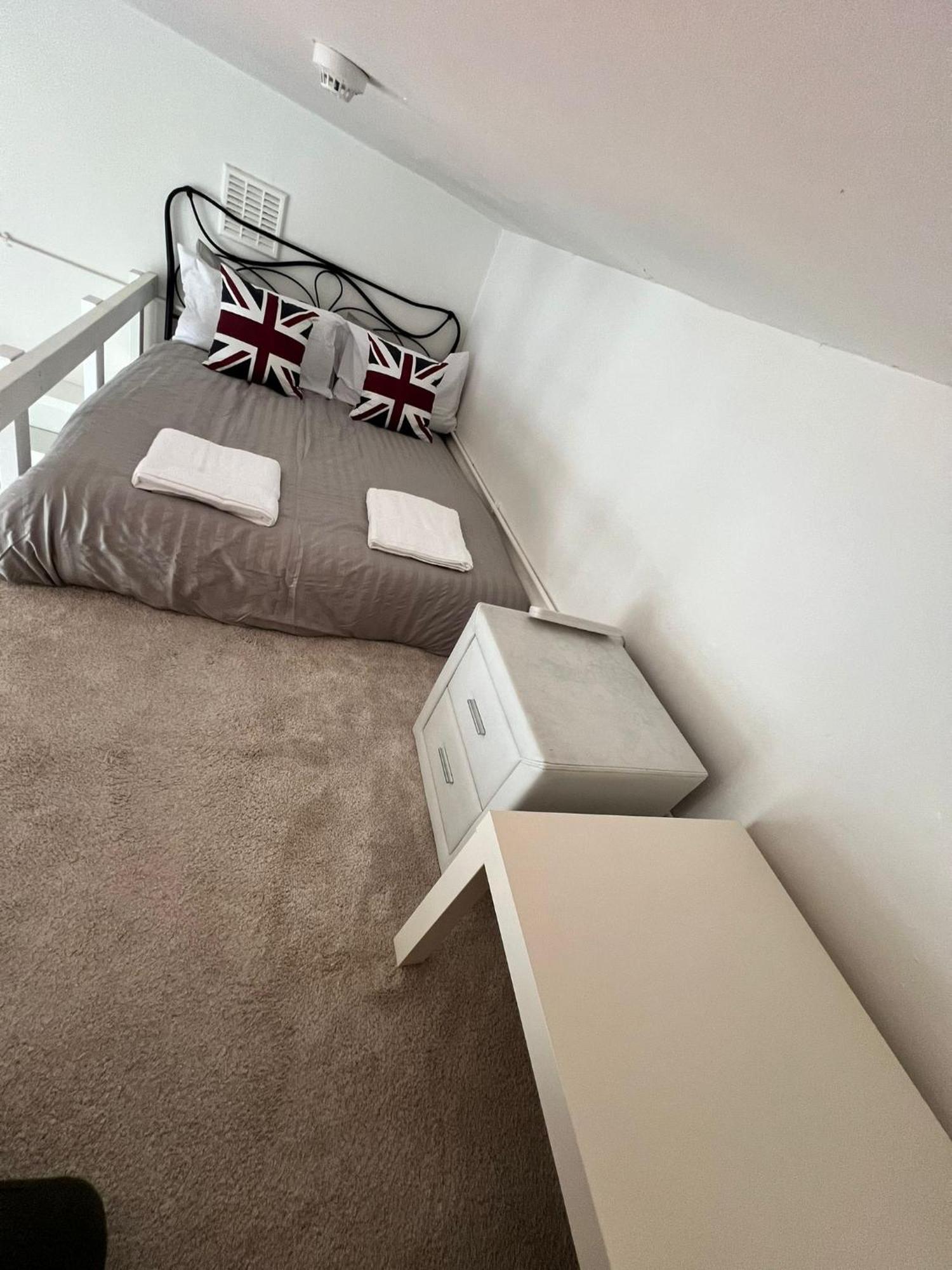 Islington Budget Guest house *