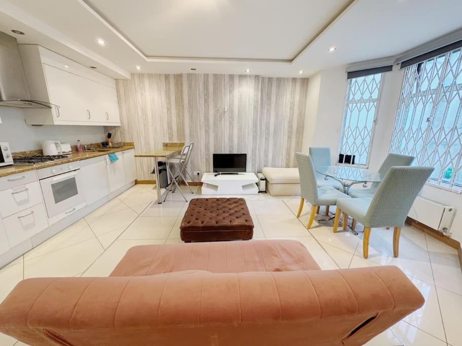 Appartement 2 Bed In *