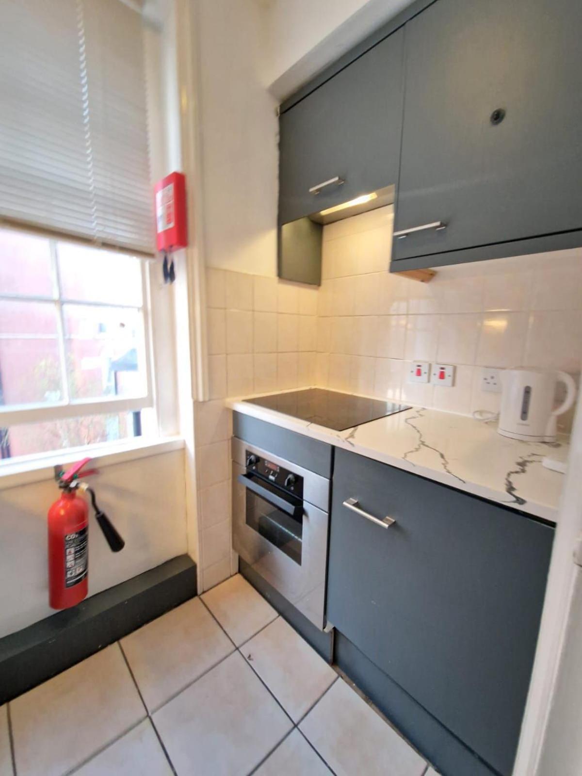 Apartamento Baker Street Residences *