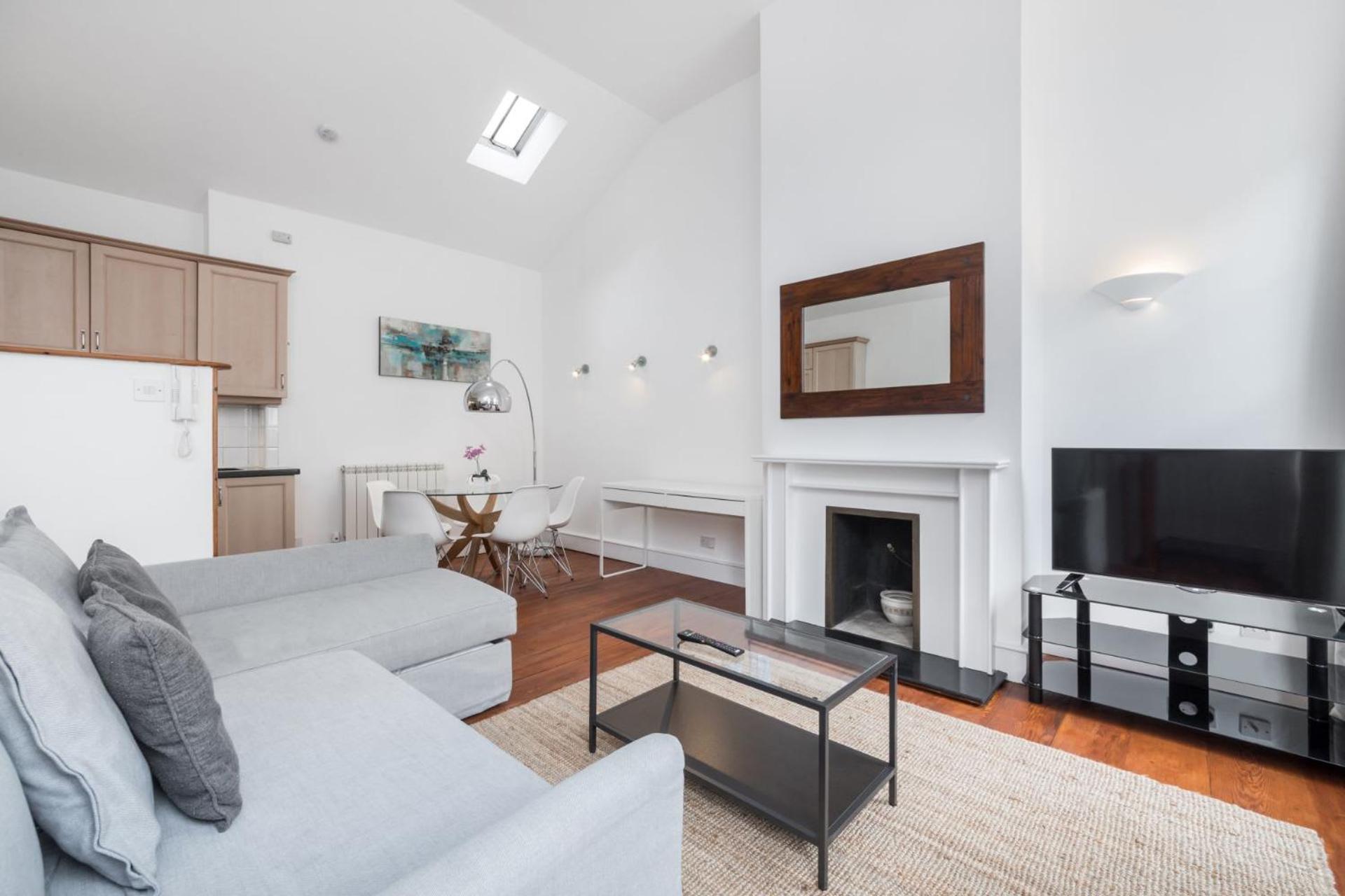 The Upper House - Fitzrovia - By Frankie Says * Londres