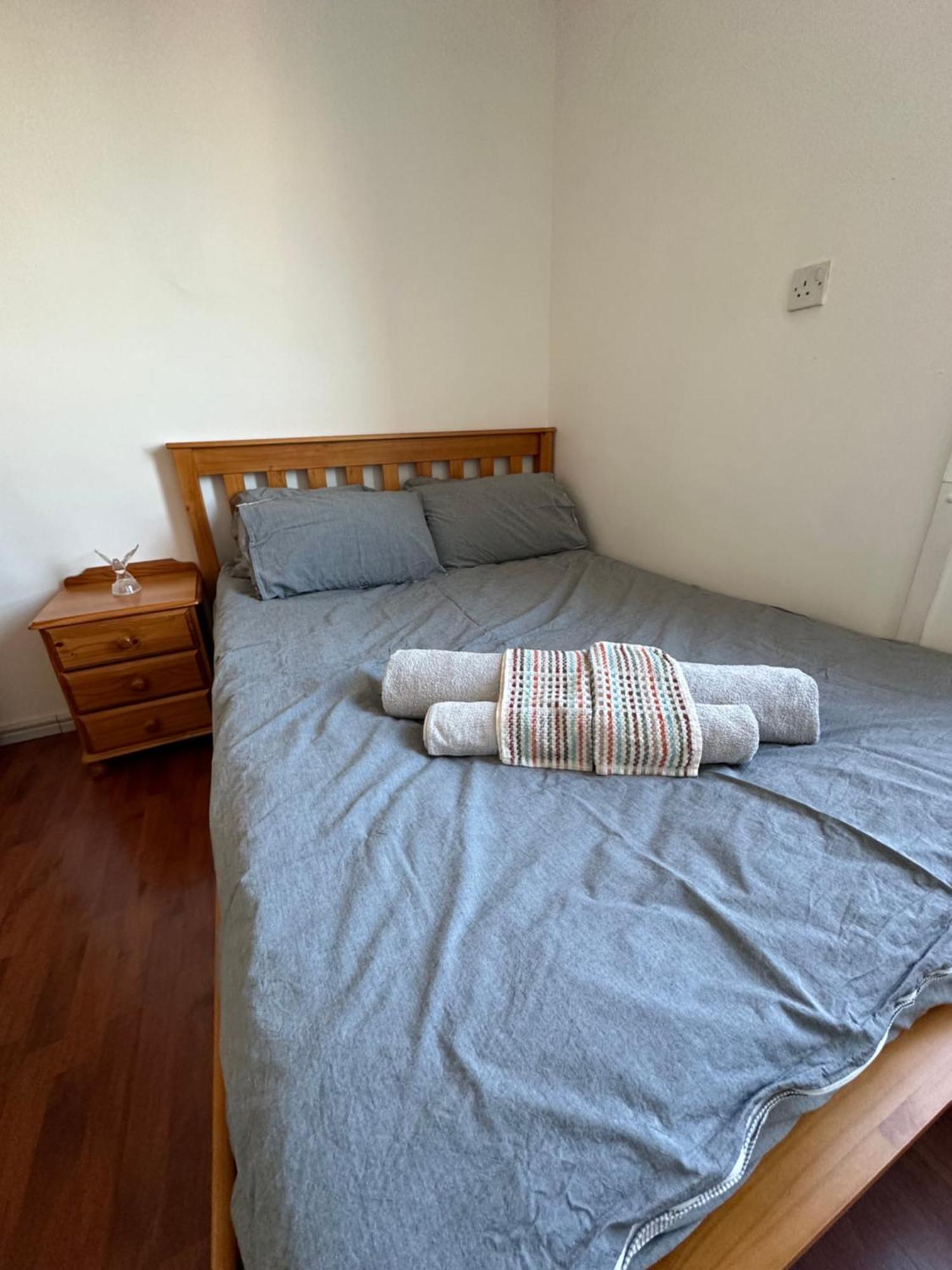 Elkington Point Bed and breakfast *
