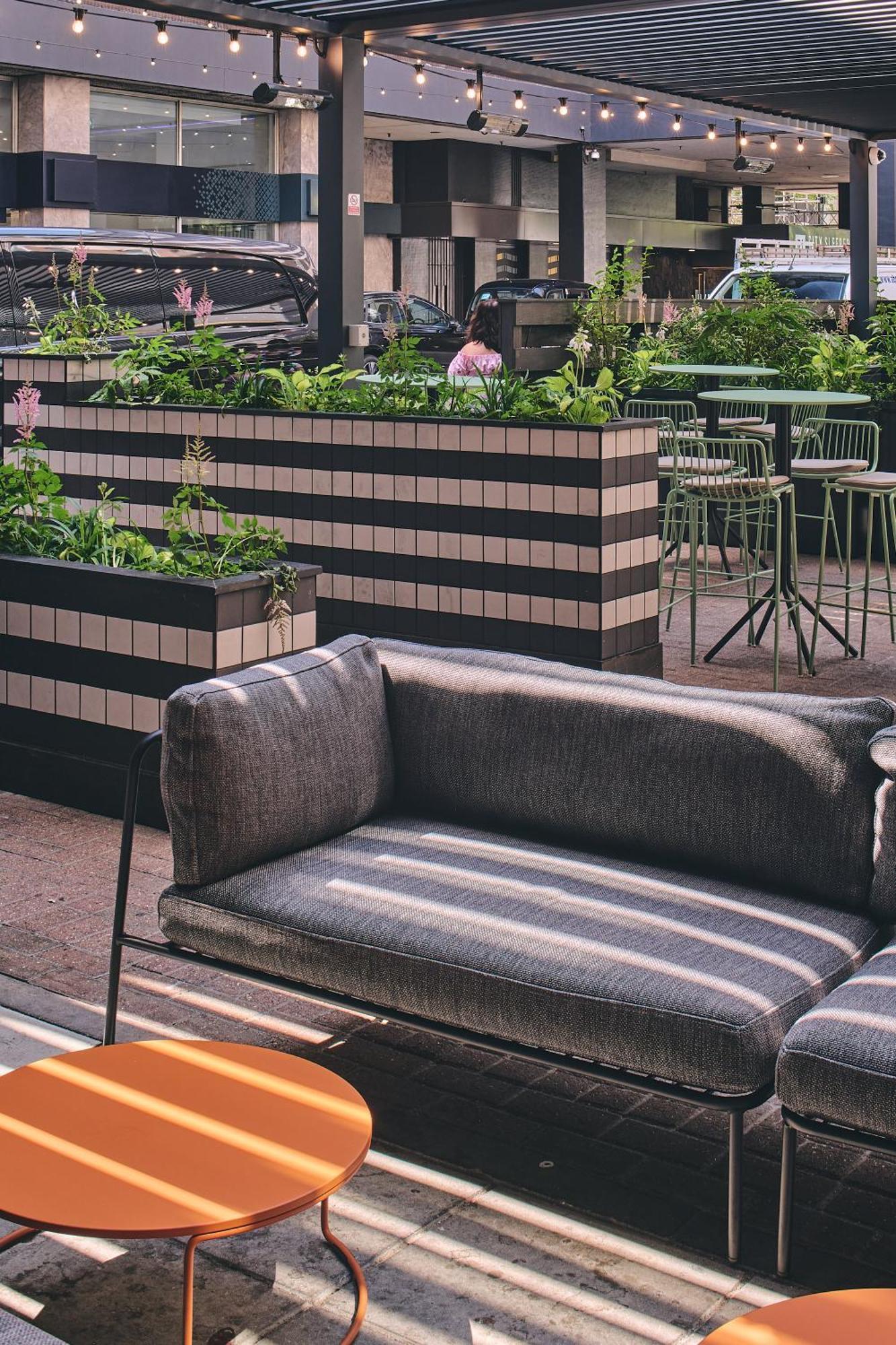 Hotel Royal National London