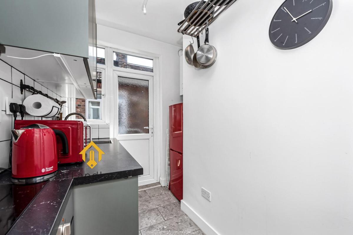 Unique 2 Bedroom Flat In Heart Of Walthamstow Appartement Londres