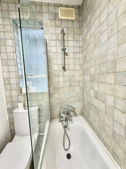 Lovely Fulham 2 Bed Apartamento