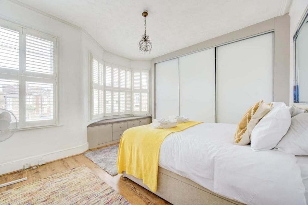 Lovely Fulham 2 Bed * Londres
