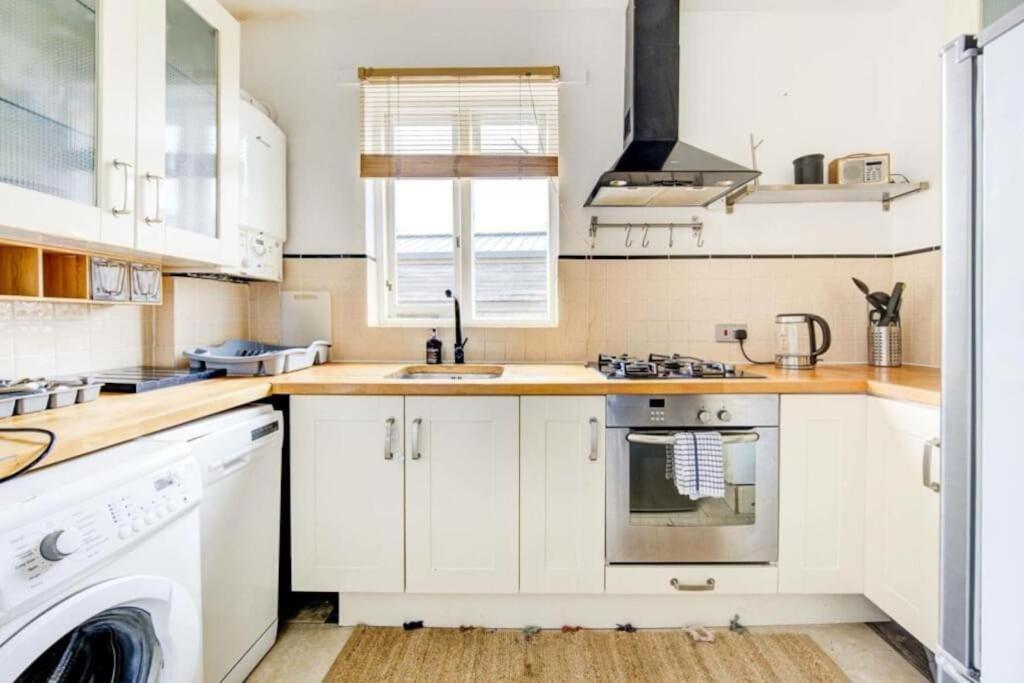 Lovely Fulham 2 Bed