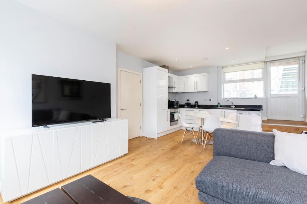 Luxury Camden Apartment