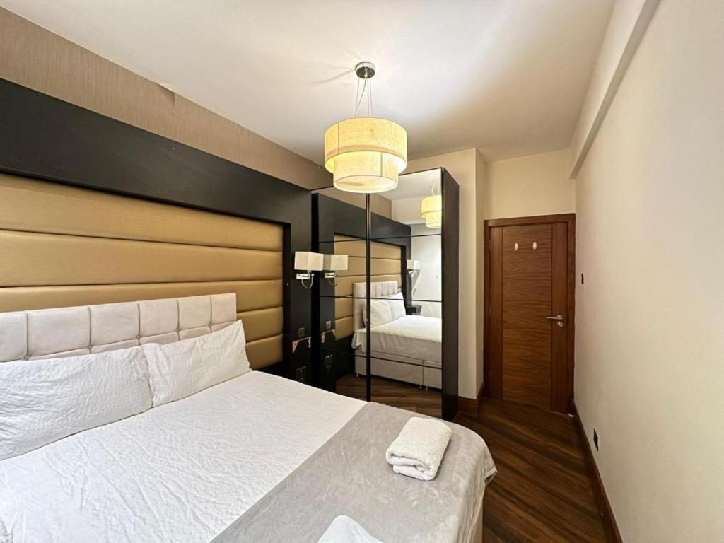 Two Bedroom Near Oxford Street *