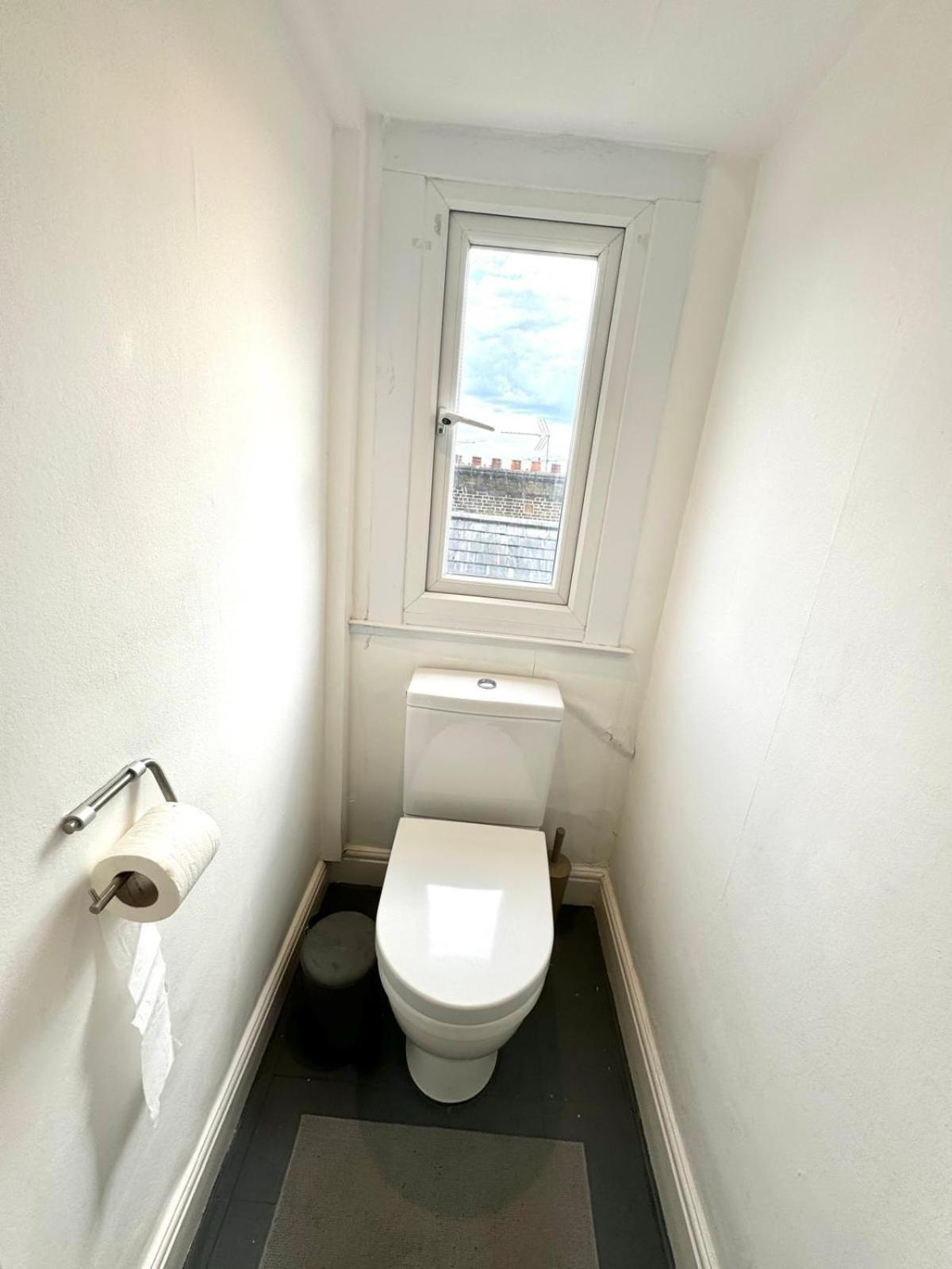 Stylish Floor Flat In The Heart Of Camden! London