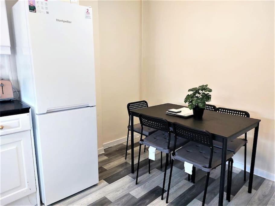 Hébergement de vacances Zone 2, Spacious 3 Bedroom House *