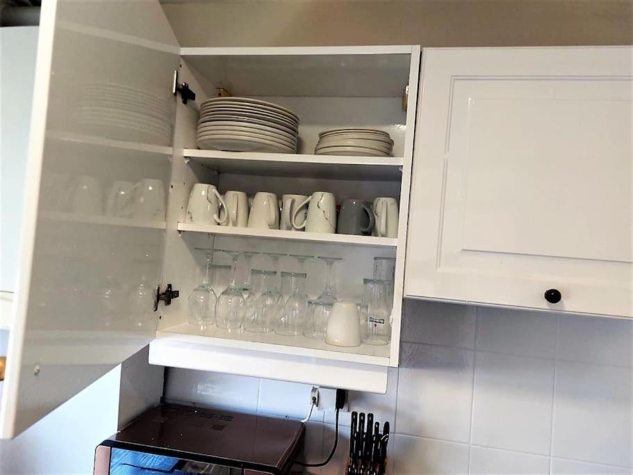 Zone 2, Spacious 3 Bedroom House * Londres