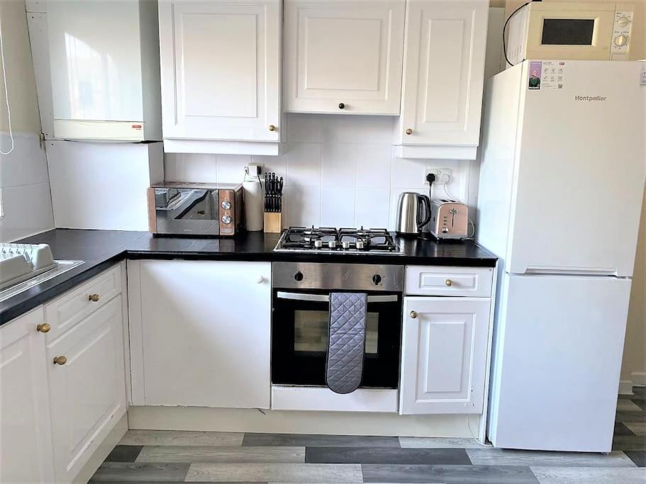 Hébergement de vacances Zone 2, Spacious 3 Bedroom House