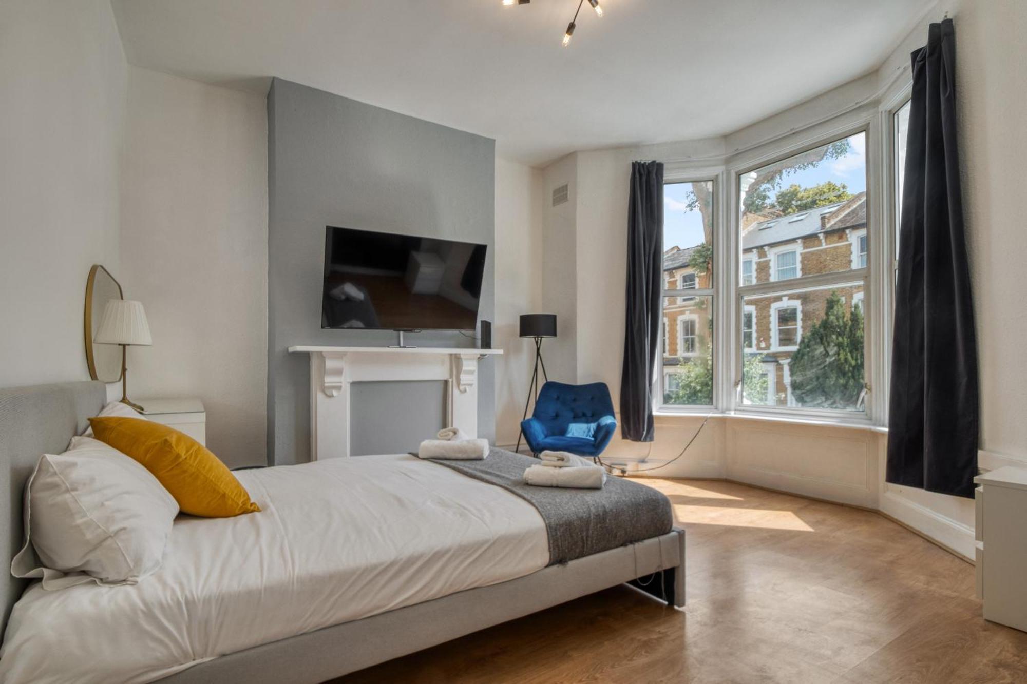 4 Bedroom Dalston Appartement *