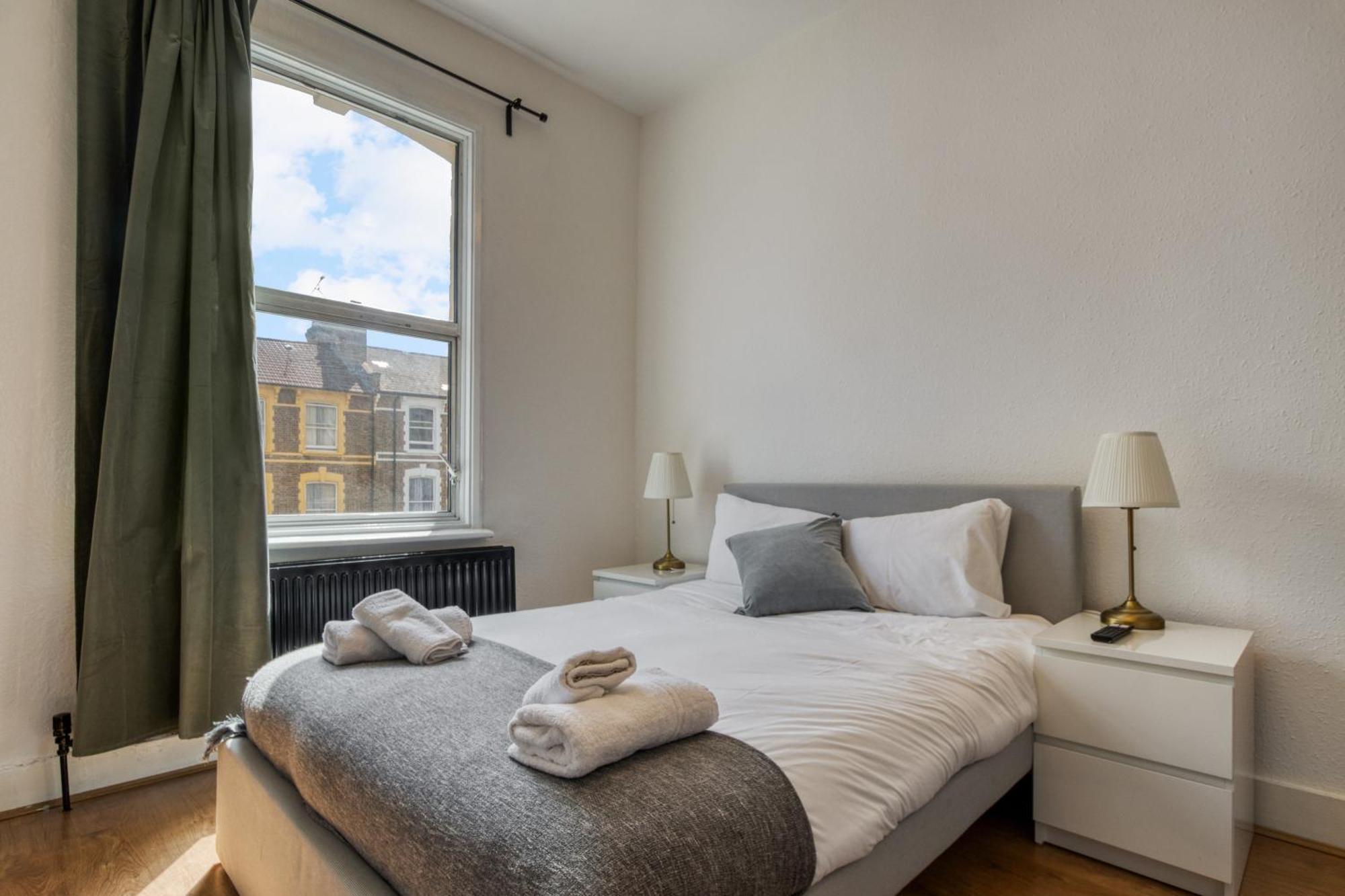 4 Bedroom Dalston Appartement *