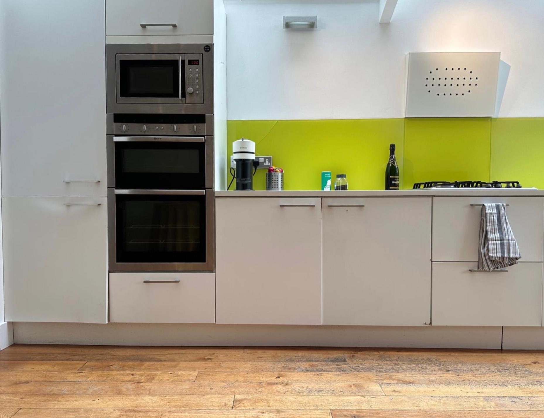 Stunning 3 Bed Apartamento