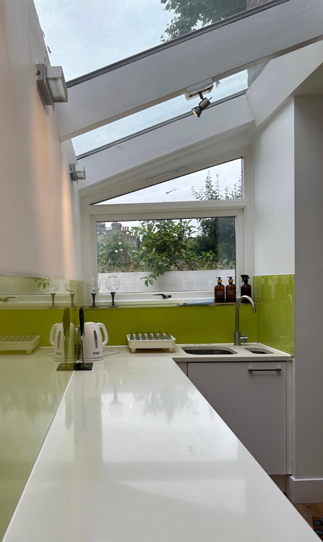 Stunning 3 Bed Apartamento Londres