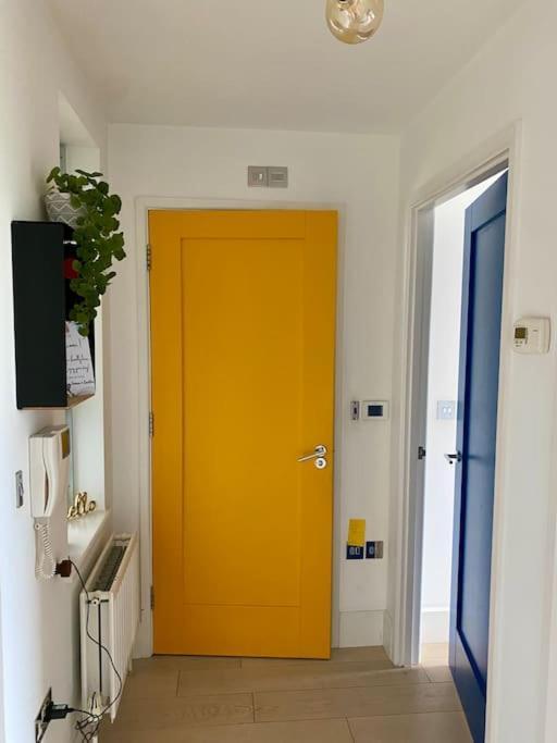 Apartamento Urban Rainforeast, By Brick Lane E1, Family Friendly Londres