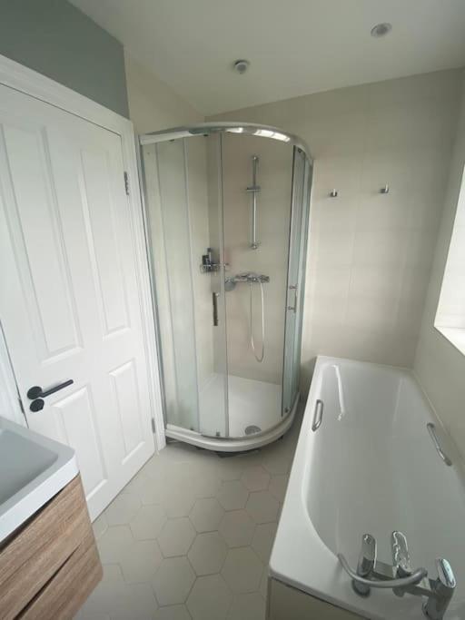 Hébergement de vacances Entire Fully Renovated House In Chiswick W4 Londres
