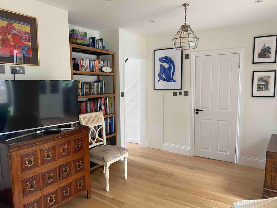 Hébergement de vacances Entire Fully Renovated House In Chiswick W4