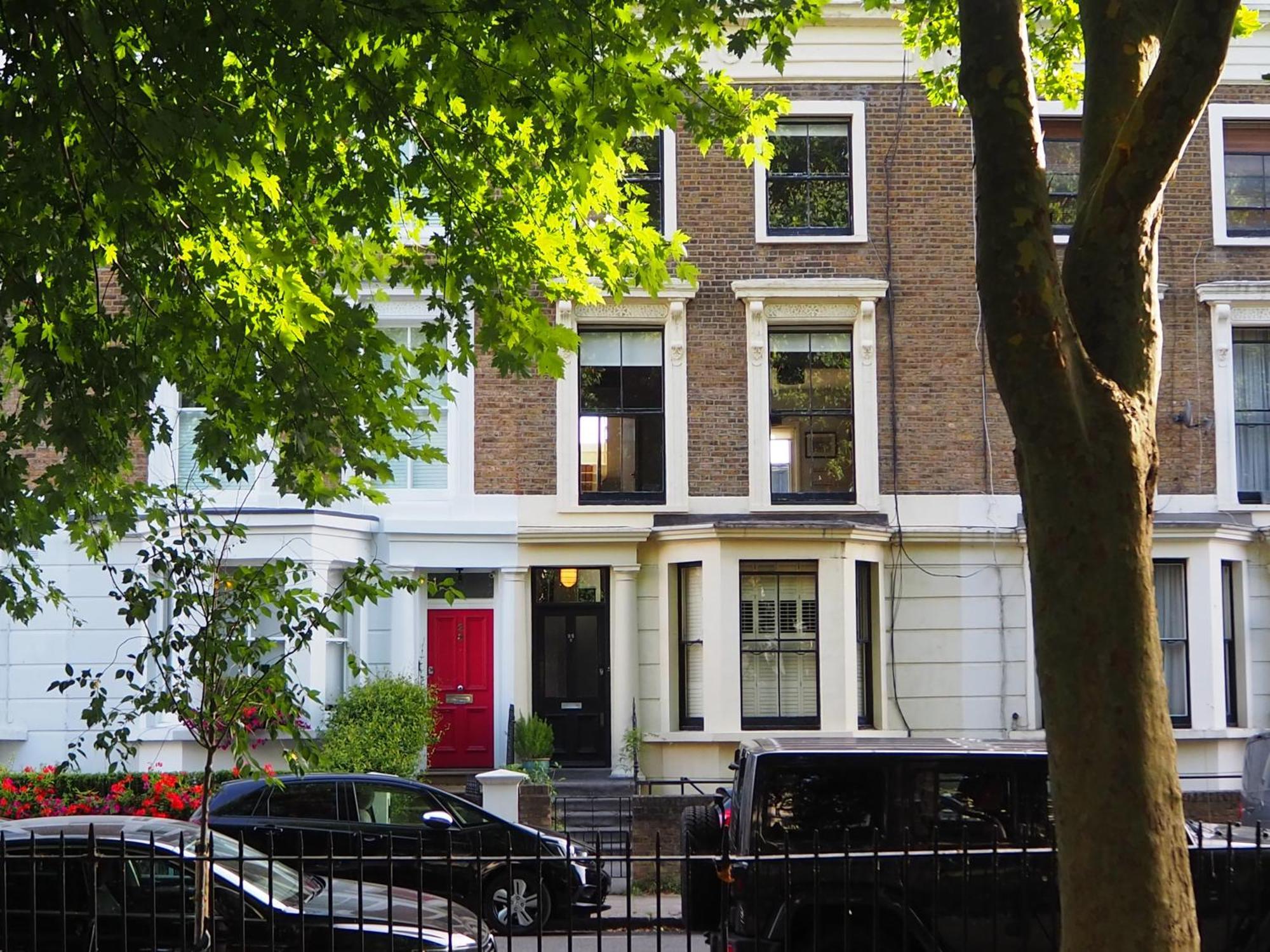 Stunning House Overlooking Local Park Сasa de vacaciones Londres