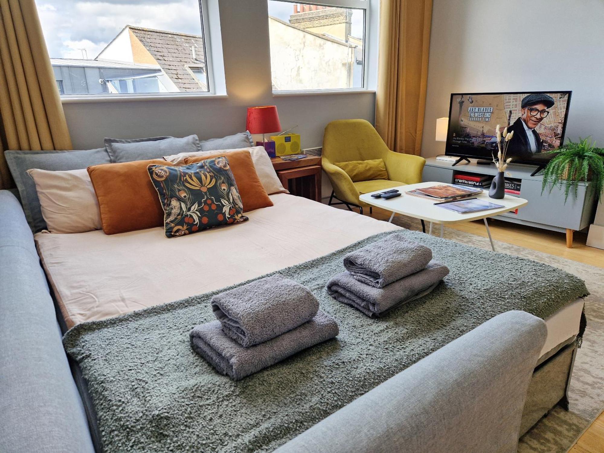 Appartement 1-bed Apartment, Close To Kensington Olympia With Free Wi-fi & Netflix Londen