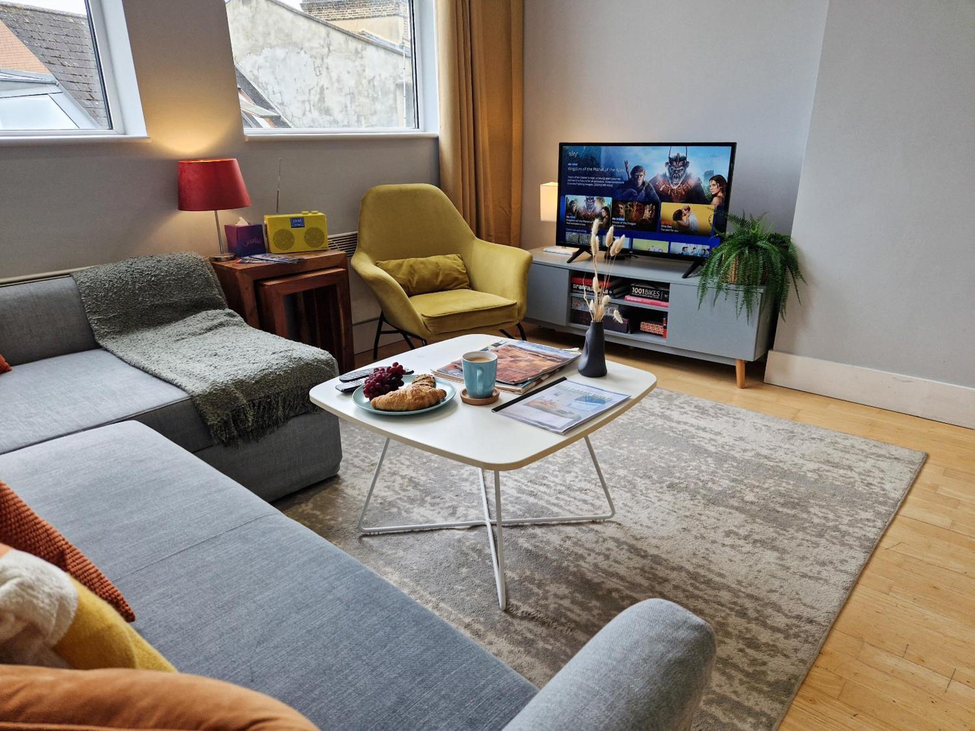 Appartement 1-bed Apartment, Close To Kensington Olympia With Free Wi-fi & Netflix Londen
