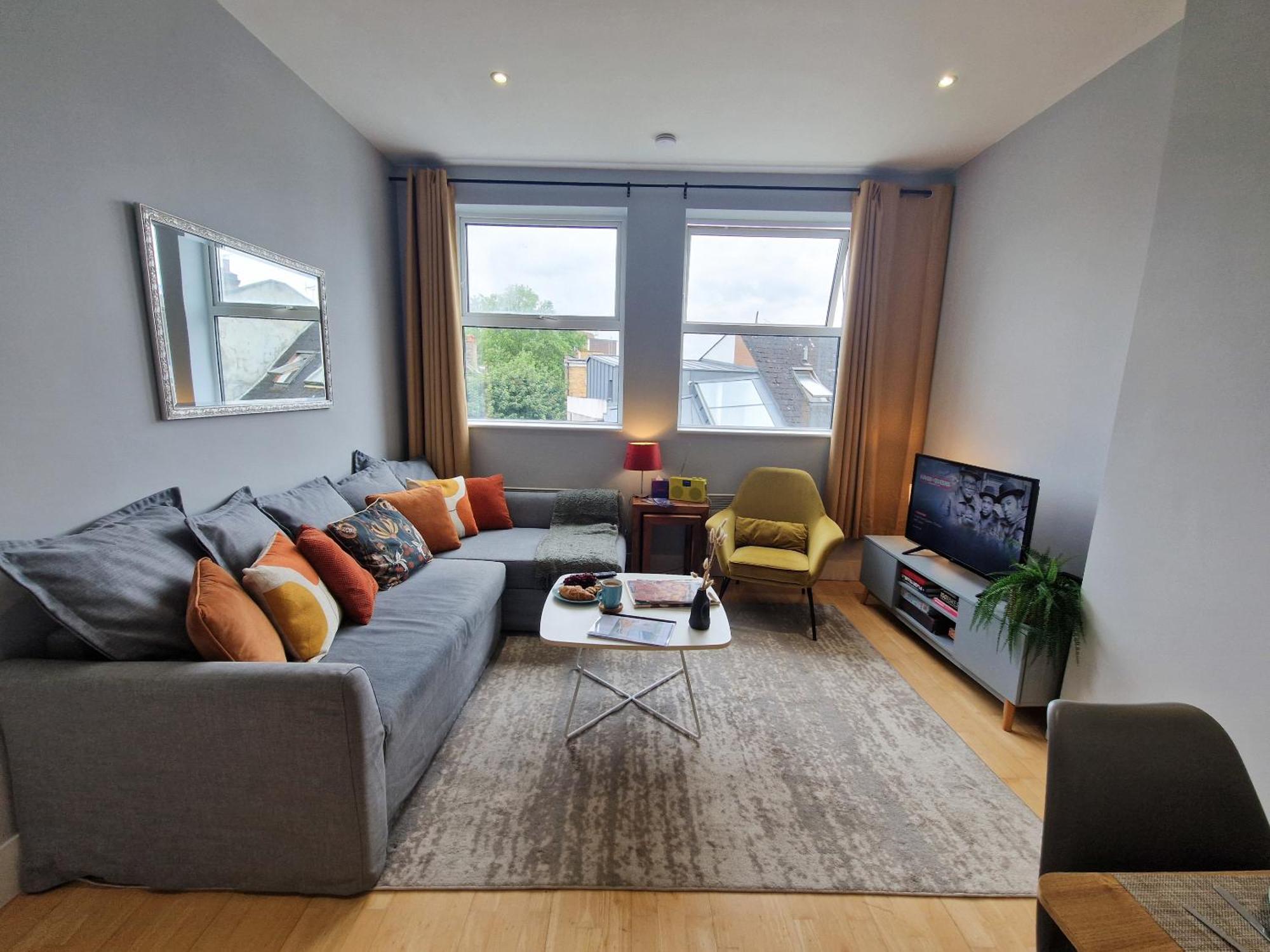 1-bed Apartment, Close To Kensington Olympia With Free Wi-fi & Netflix Appartement