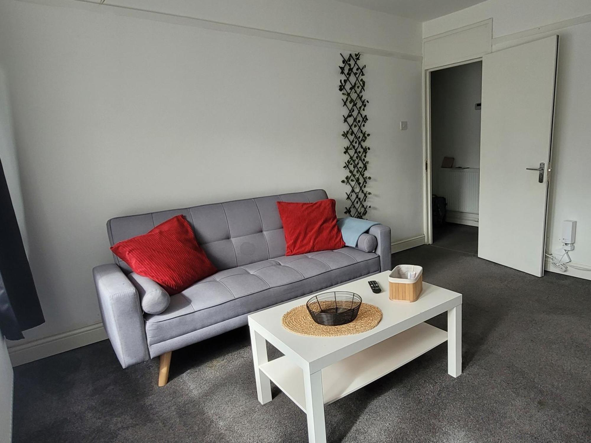 Beauty Flat * London