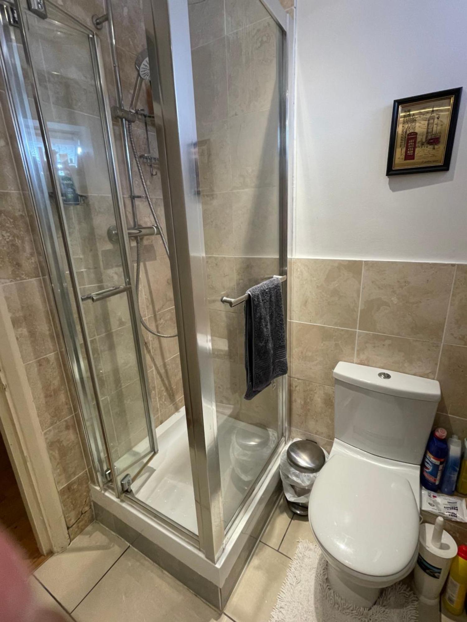 In Shared House In Kensington London