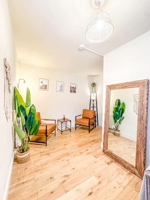 Oasis Split Level Flat In Zone 1 * Londres