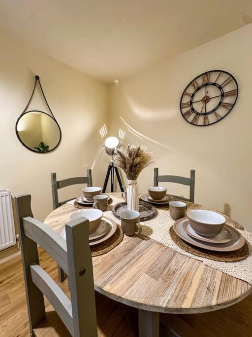 Oasis Split Level Flat In Zone 1 Apartamento Londres