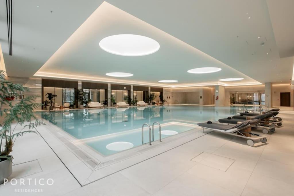 Appartement Portico Residences - Beautiful 2 Bed With Pool In Nine Elms