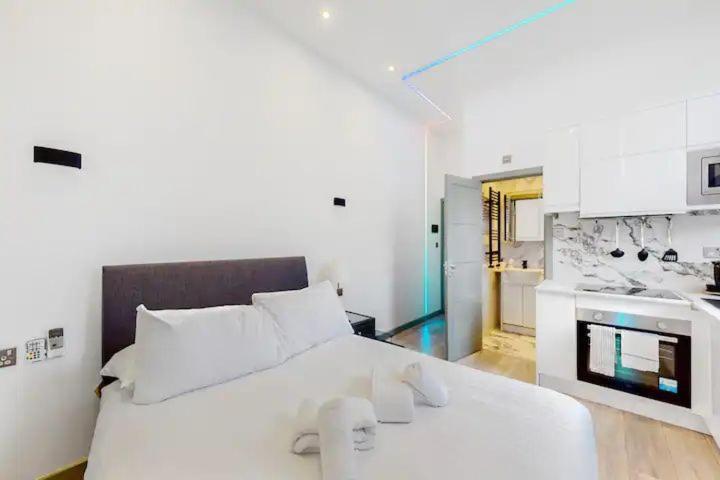 Apartment Praed Street Paddington London
