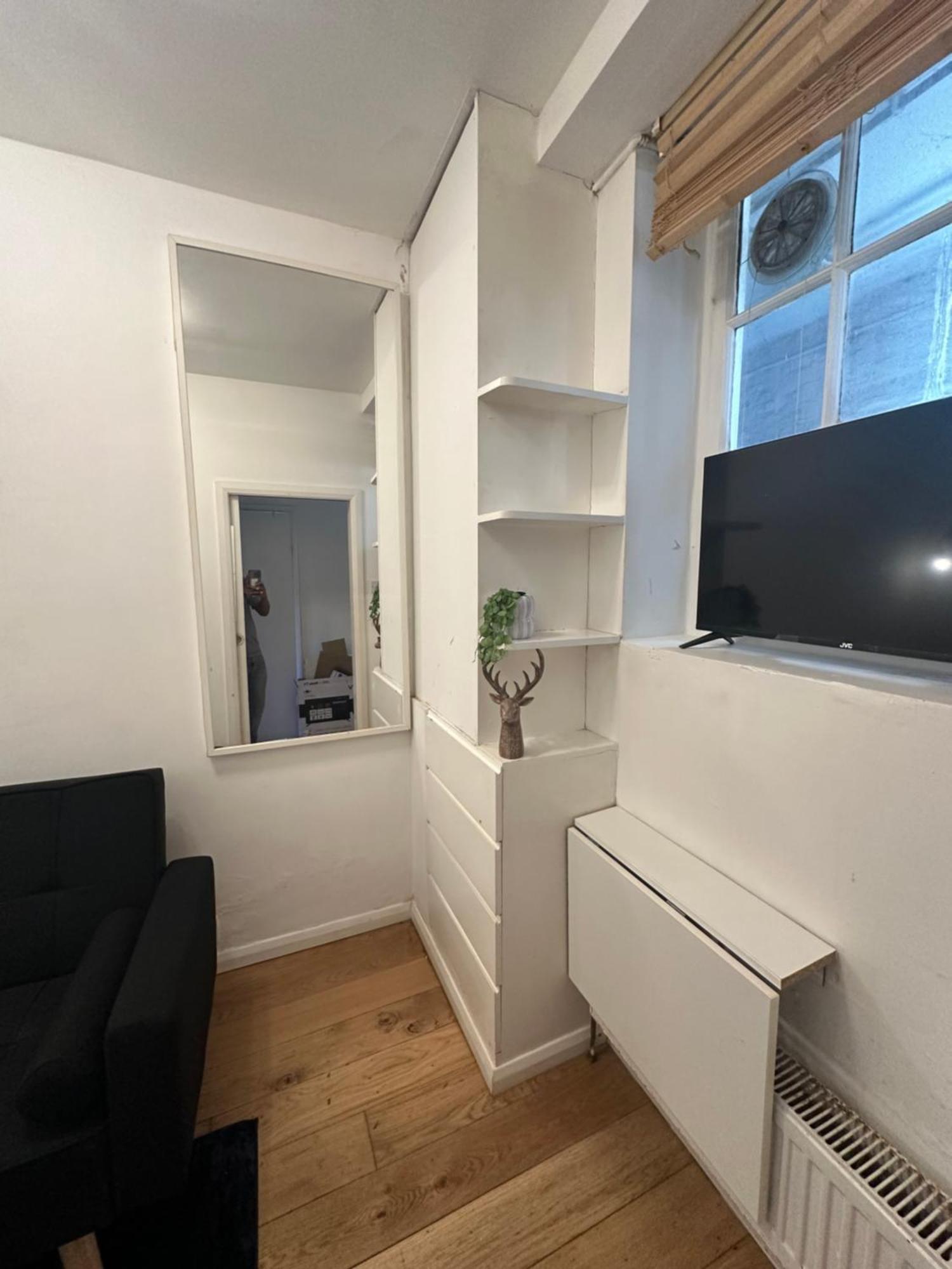 2 Bedroom Flat In Kingscross, St Pancras! 6 People Appartement Londres