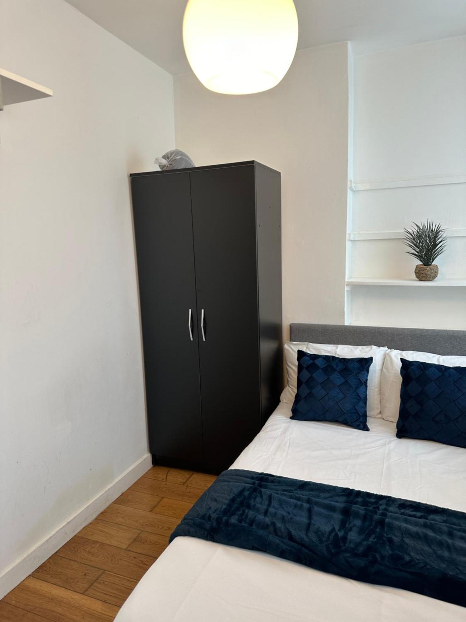 2 Bedroom Flat In Kingscross, St Pancras! 6 People Appartement