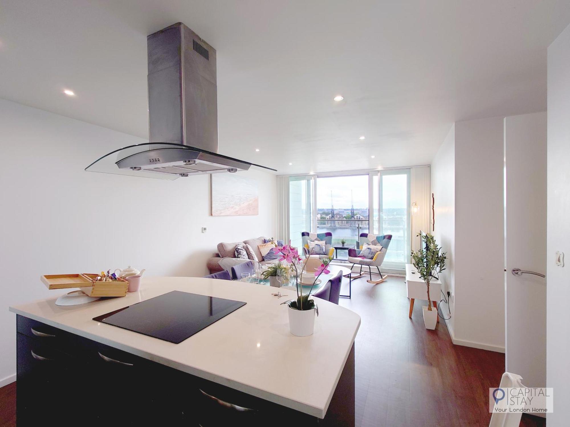 Fully Serviced Two Bed With River View