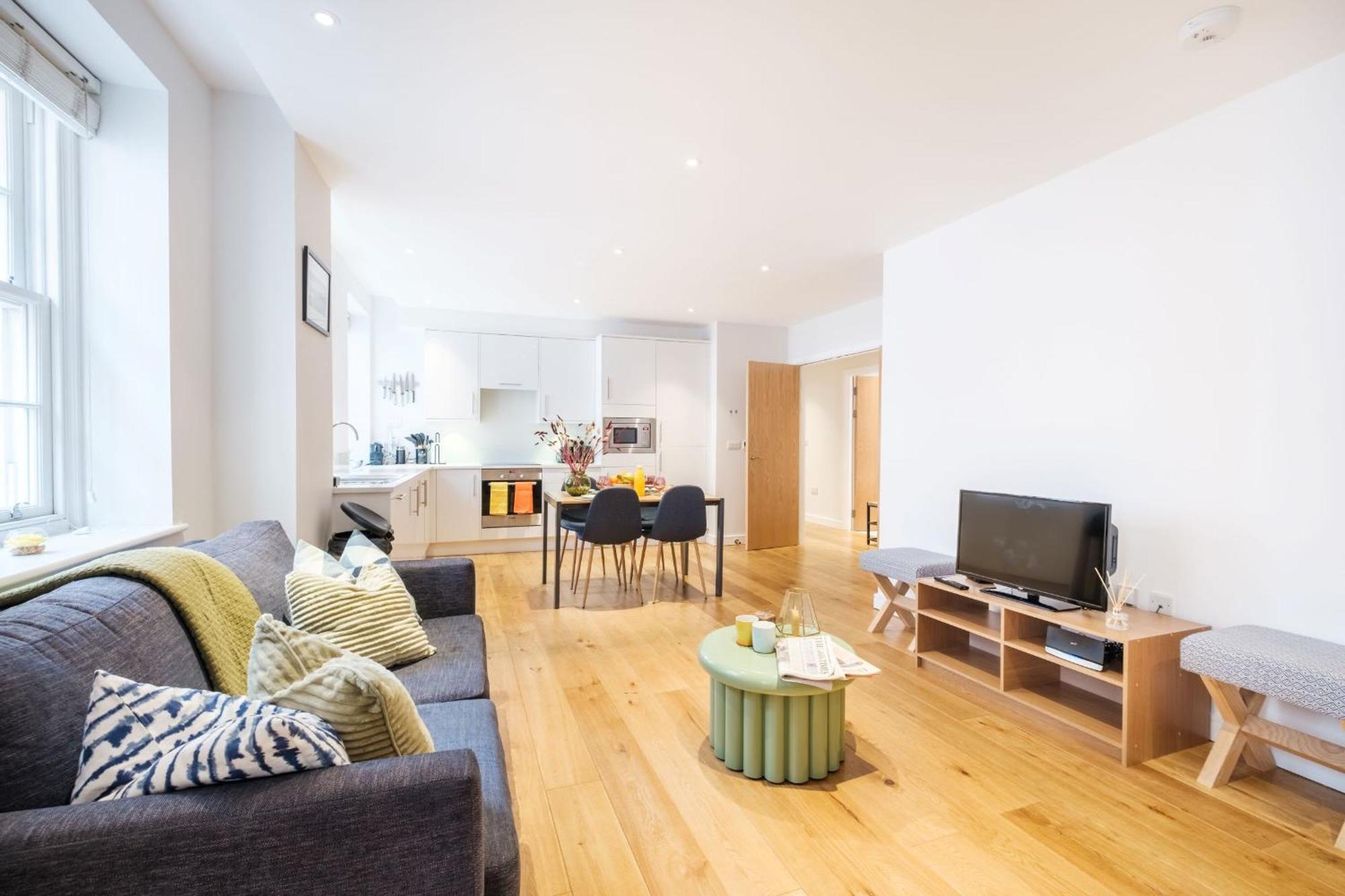 Of - 2br - Cityapartmentstay Apartamento *