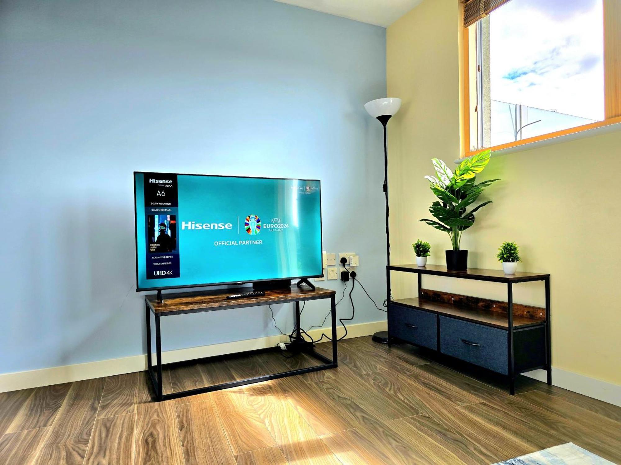 Spectacular 3Br 2Bath Rooftop Sky-Views With Parking Apartamento