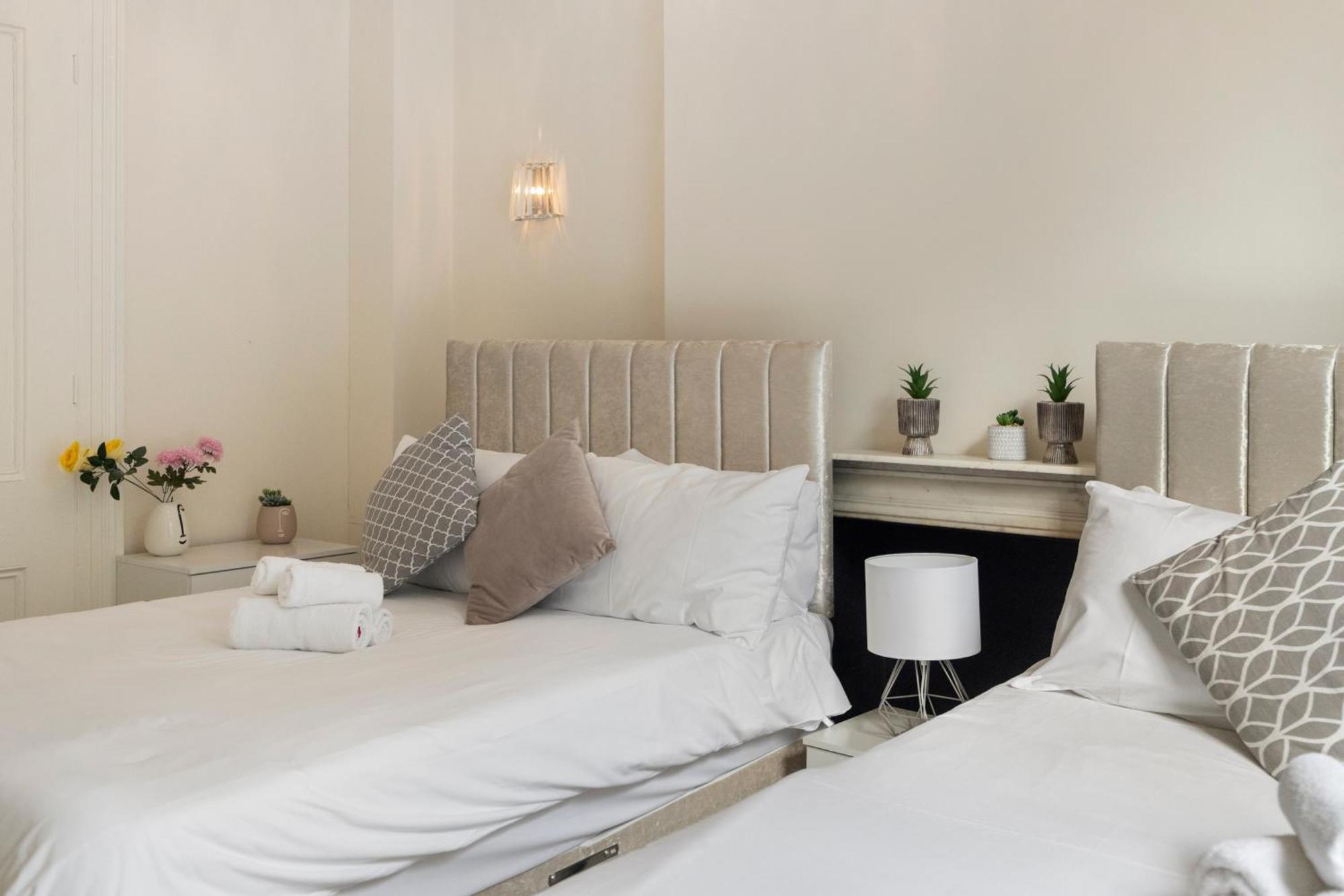 Regent's Square Charming Flat Apartamento *